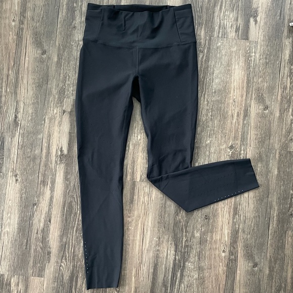 lululemon athletica Pants - NWOT Lululemon Zoned In Tight 27”